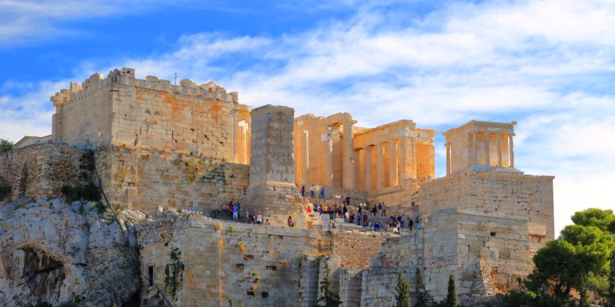 Acropolis’ New Rules to Curb Overtourism